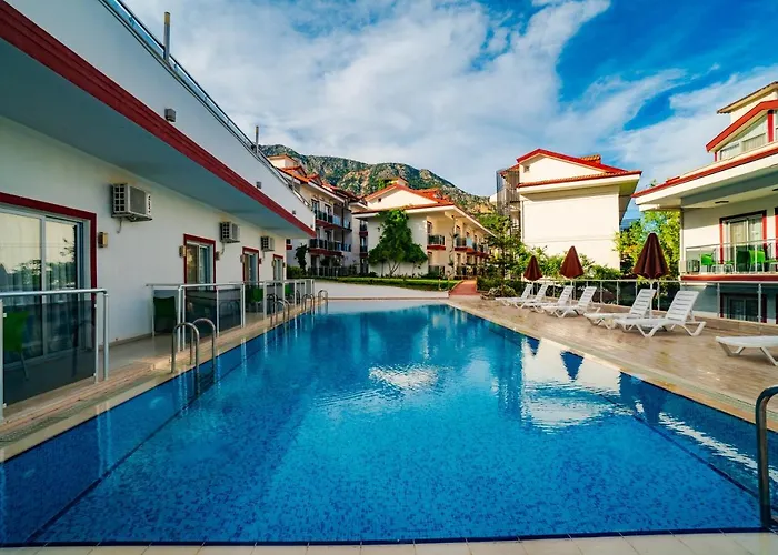 Sunshine Holiday Resort